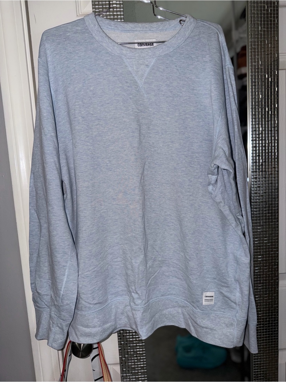 Men’s converse sweater